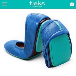 Like New Tieks Cobalt Blue Ballet Flats